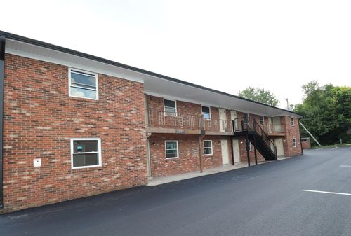 apt-1b-203 S 1st St, Nicholasville, KY, 40356-1557 | Card Image