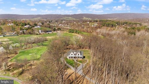 17819 Yatton Rd, Round Hill, VA, 20141-2517 | Card Image