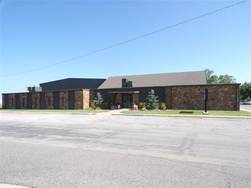 506 E 6th St, Hydro, OK, 73048-8635 | Card Image