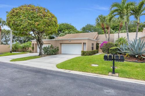 11206 Applegate Cir, Boynton Beach, FL, 33437-1818 | Card Image