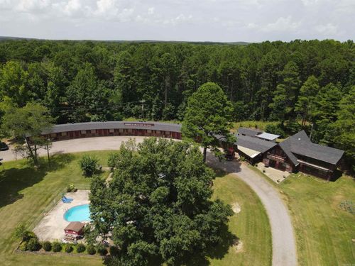 1627 Petit Jean Mountain Rd, Morrilton, AR, 72110-9352 | Card Image