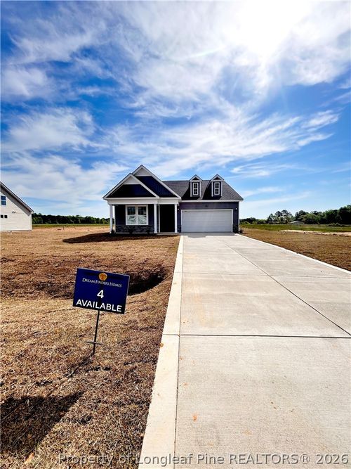 82 Maverick Lane, Dunn, NC, 28334 | Card Image