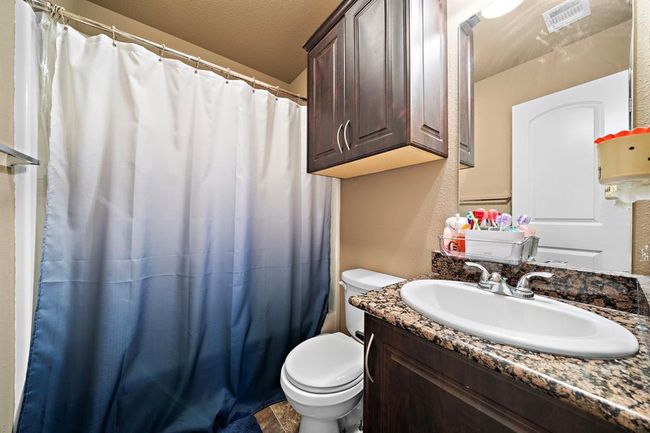Bathroom | Image 18