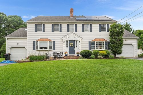 65-65 Cotuit St, North Andover, MA, 01845-5009 | Card Image