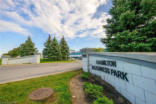 {{alt}} | Card Image