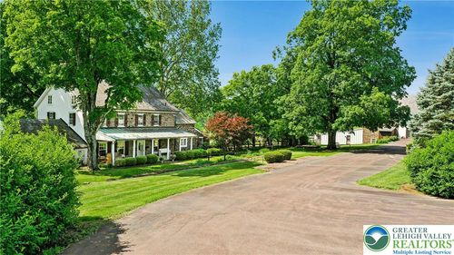 1720 Molasses Way, QUAKERTOWN, PA, 18951-3360 | Card Image