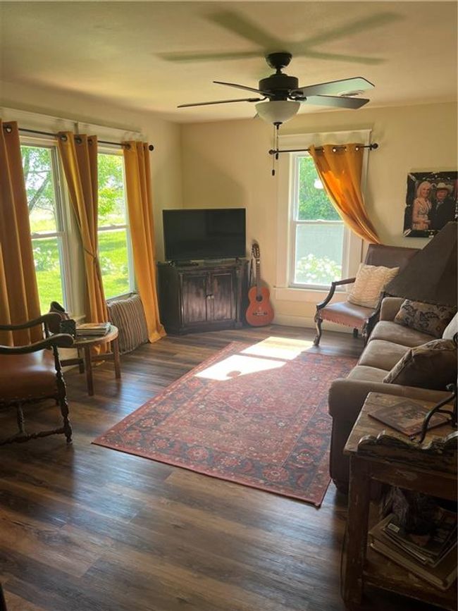 1596 Haskell Rd, House other with 2 bedrooms, 1 bathrooms and null parking in Williamsburg KS | Image 4