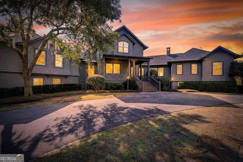105 Hawkins Island Cir, Saint Simons Is, GA, 31522-1798 | Card Image
