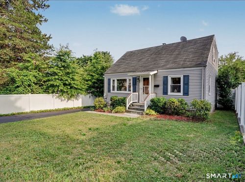 101 Soundview Ave, Fairfield, CT, 06825-7436 | Card Image