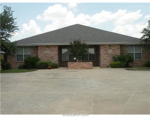 2309 Antelope Ln, College Station, TX, 77845-6594 | Card Image