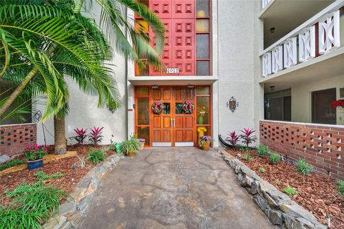 unit-110-1012 Pearce Dr, CLEARWATER, FL, 33764-1112 | Card Image