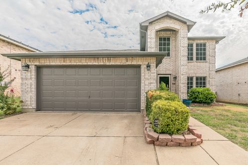 8405 Shining Waters Ln, Arlington, TX, 76002-3068 | Card Image