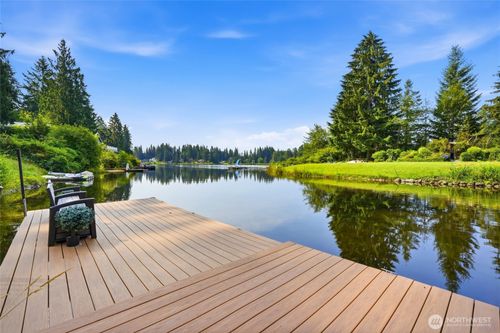 20101 330th Ave Ne, Duvall, WA, 98019-9785 | Card Image