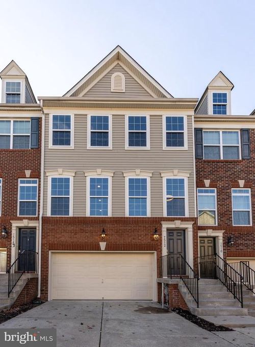 7512 Stonehouse Run Drive, GLEN BURNIE, MD, 21060 | Card Image