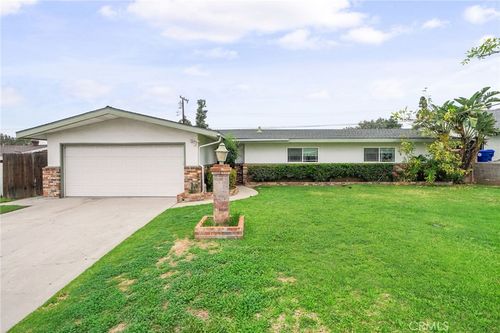 22568 Cardinal St, Grand Terrace, CA, 92313-5733 | Card Image
