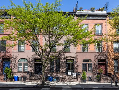 391 Manhattan Ave, New York, NY, 10026-2024 | Card Image