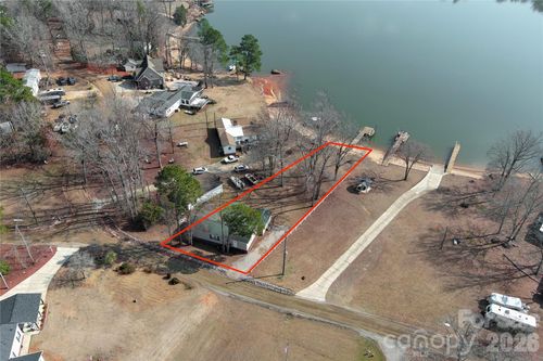 2329 Dolan Ln, Liberty Hill, SC, 29074-8009 | Card Image
