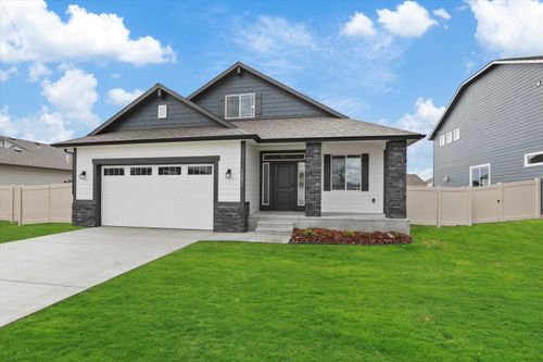 18810 E Riverside Ct, Spokane Valley, WA, 99016-4021 | Card Image