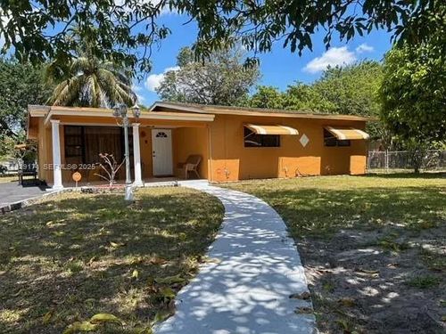 0-1536 Nw 15th Ave, Fort Lauderdale, FL, 33311-5467 | Card Image