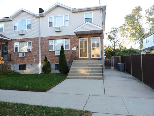 21942 141st Avenue, New York, NY, 11413 | Card Image