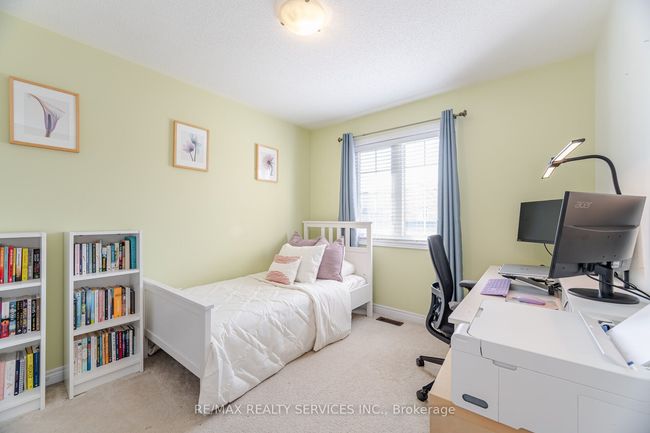 21 Cedarbrook Rd, House attached with 3 bedrooms, 3 bathrooms and 1 parking in Brampton ON | Image 22
