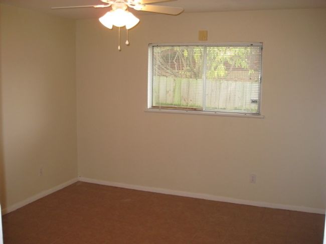 APT-4 - 5213 Joe Sayers Ave, Condo with 1 bedrooms, 1 bathrooms and 1 parking in Austin TX | Image 4