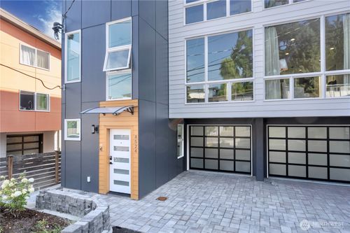 8524 23rd Ave Ne, Seattle, WA, 98115-3309 | Card Image