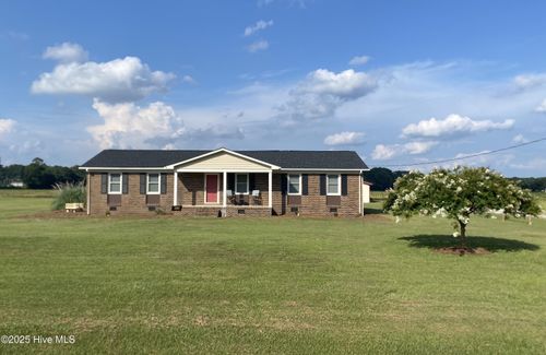 328 S Beston Road, La Grange, NC, 28551 | Card Image