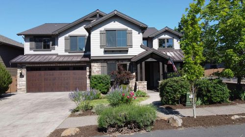 61152 Sydney Harbor Dr, Bend, OR, 97702-0100 | Card Image