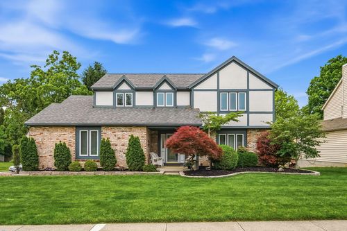 649 Deer Run Dr, Gahanna, OH, 43230-2252 | Card Image