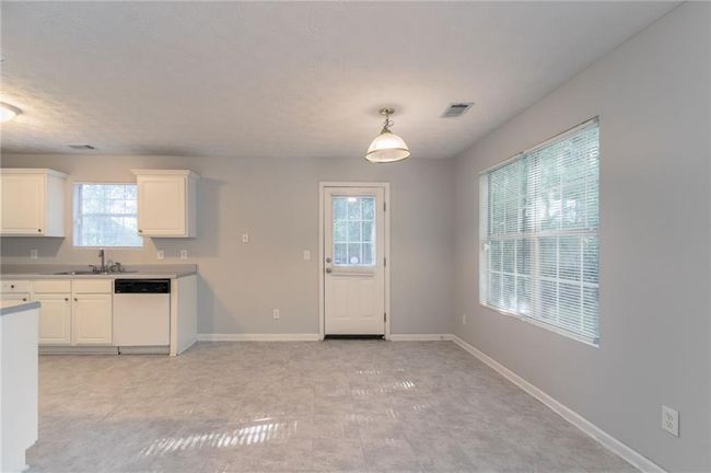 3856 Vine Stone Dr, House other with 3 bedrooms, 2 bathrooms and null parking in Lithonia GA | Image 9