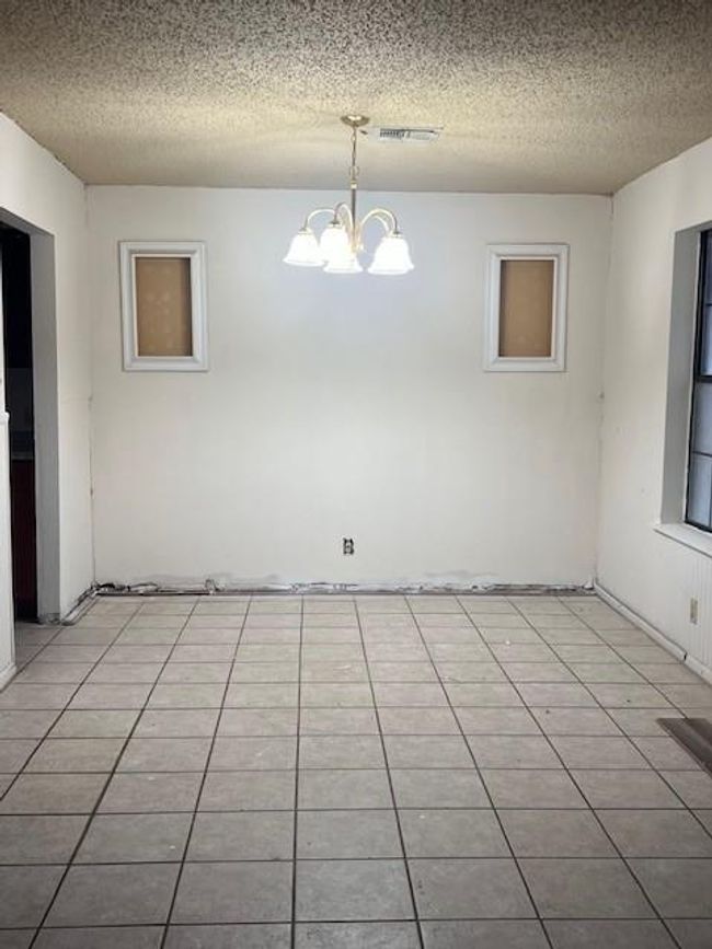 1917 Chapel Heights Dr, House other with 3 bedrooms, 2 bathrooms and 2 parking in Wharton TX | Image 16