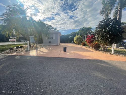 5840 Maplewood Ct, FORT MYERS, FL, 33905 | Card Image