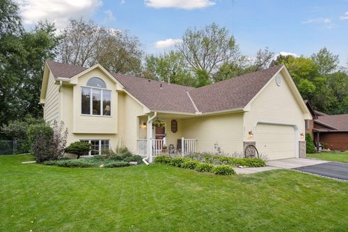 6911 Country Ln, Rockford, MN, 55373-9524 | Card Image