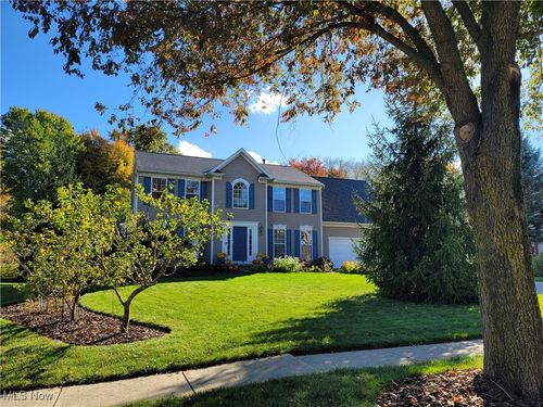 1830 Parker Ln, Twinsburg, OH, 44087-2519 | Card Image