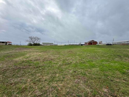 000 Red Maple St, Greenbrier, AR, 72058 | Card Image