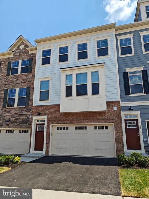 9409 Barnes Loop, MANASSAS, VA, 20110-6206 | Card Image