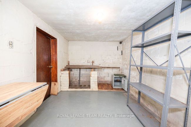 3433 Round Lake Road, House other with 5 bedrooms, 1 bathrooms and 2 parking in Killaloe, Hagarty and Richards ON | Image 31