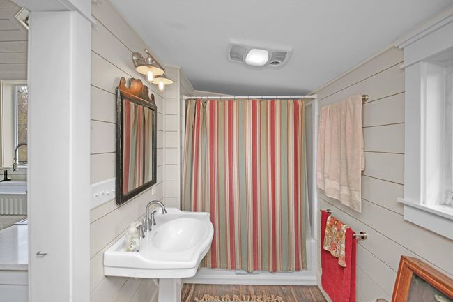 10888 Hoffman St, House other with 2 bedrooms, 1 bathrooms and null parking in Marcellus MI | Image 28
