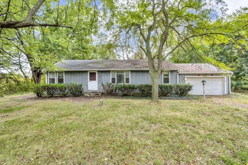 21350 Junction Rd, Bellevue, MI, 49021-9540 | Card Image