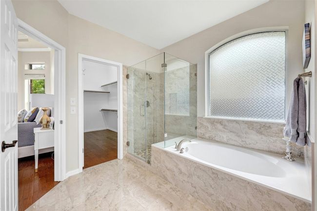 1204 Fall Creek Loop Drive, House other with 4 bedrooms, 3 bathrooms and null parking in Austin TX | Image 21