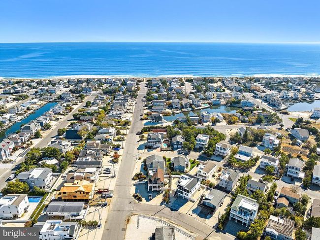 1 Cox Ave, House other with 5 bedrooms, 5 bathrooms and null parking in Harvey Cedars NJ | Image 91