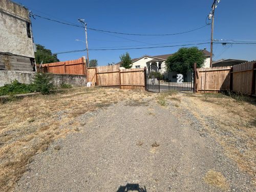 238 E Saint Charles St, San Andreas, CA, 95249-9323 | Card Image