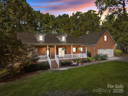 174 Willow Creek Dr, Stanfield, NC, 28163-7693 | Card Image