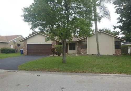4409 Nw 112th Ave, Coral Springs, FL, 33065-7224 | Card Image