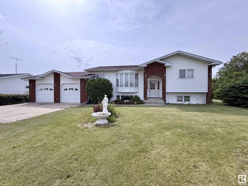 3711 Railway Ave, Mallaig, AB, T0A2K0 | Card Image