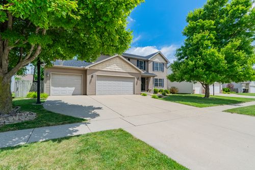 2900 Bear Claw St, Normal, IL, 61761-9749 | Card Image