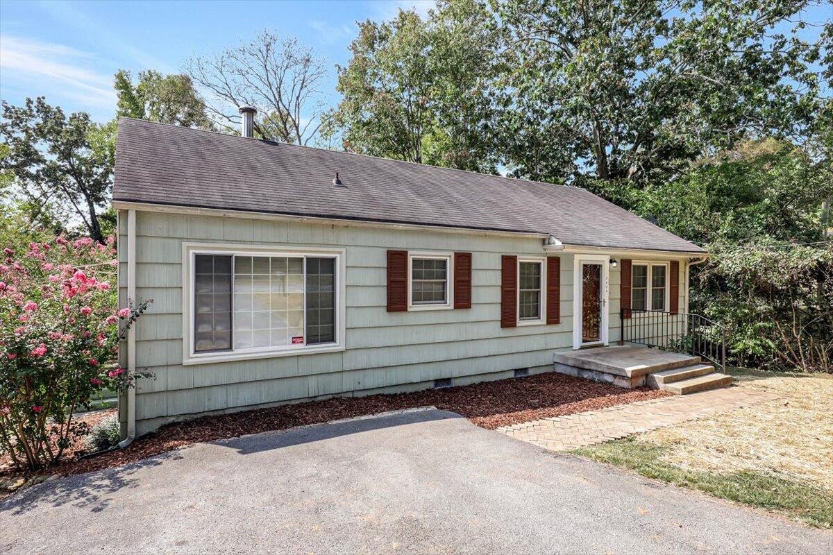 Berkley Dr, Chattanooga, TN 37415