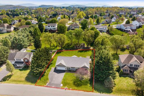 84 Windsor Dr, FISHERSVILLE, VA, 22939-2124 | Card Image