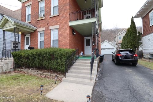 29 Stewart Street, Amsterdam, NY, 12010 | Card Image